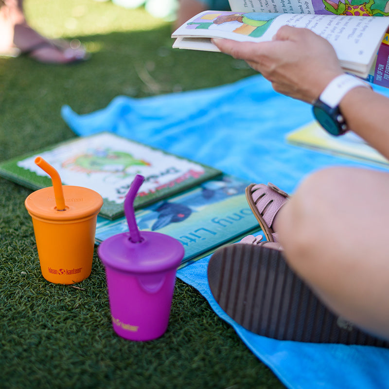 10oz-kid-s-cup-with-straw-lid-l6 10oz_kids_cups_straw_reading_blanket_square.jpg