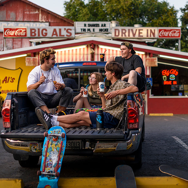 16oz-pint-cup-santa-cruz-f3 16oz_pints_santa_cruz_2_vacationdot_wavedot_skaters_truckbed_square.jpg