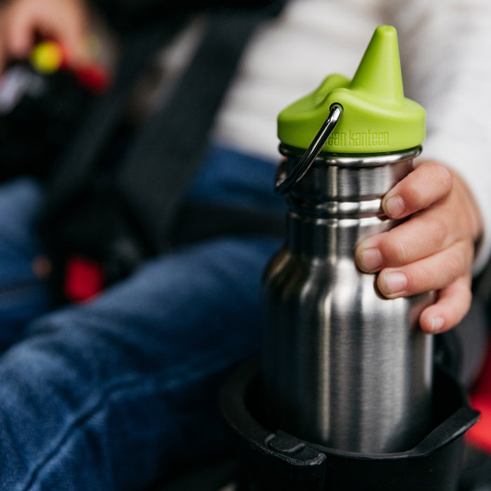 classic-kid-sippy-cap-f9 K12CNSIPPY-BS-sippy_bottle_carseat_lifestyle_6a57ff1f-474b-4c60-9003-2a6f3a064213.jpg