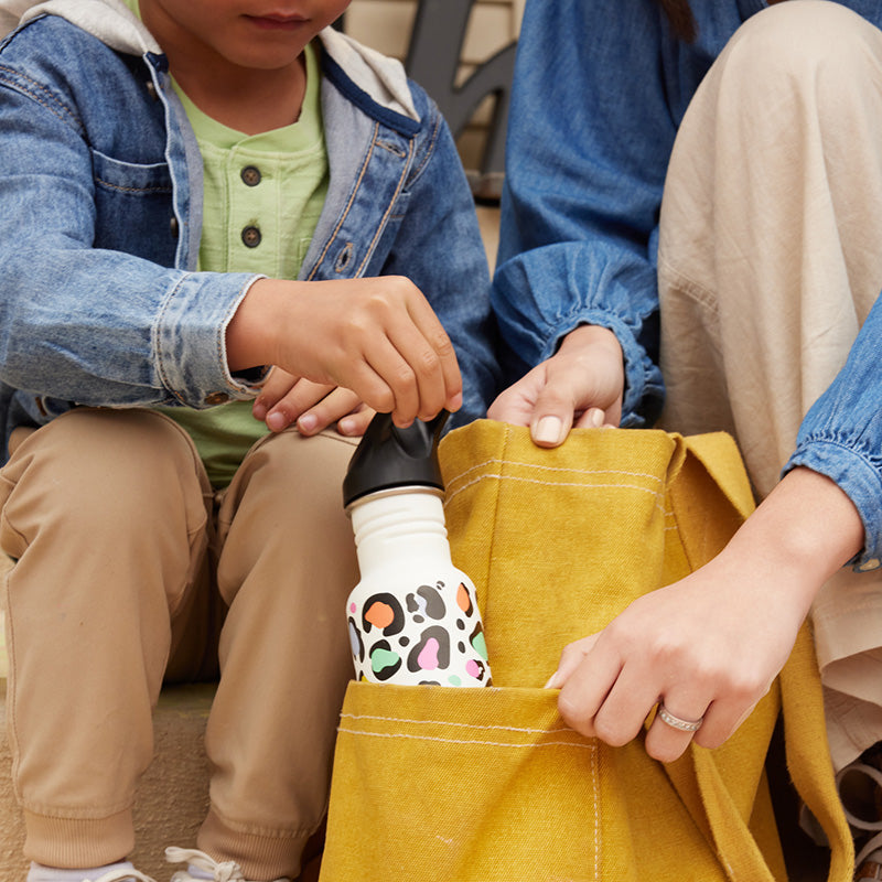 12oz-kid-s-classic-with-flip-seal-sport-cap-j3 kid_sport_flip_seal_12oz_bag_pull_square.jpg