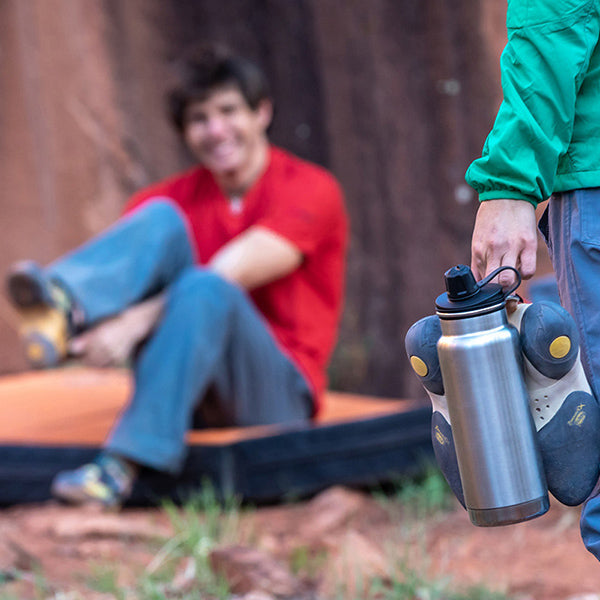 32oz-tkwide-with-chug-cap-c1 tkwide_32oz_chug_rockclimbers_square.jpg